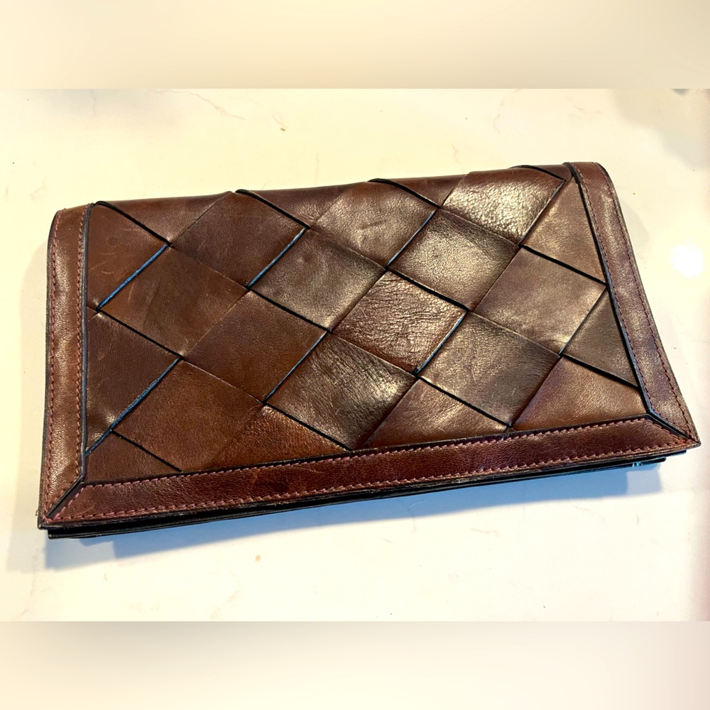 Botega Veneta like vowen leather clutch lattice design magnetic closure